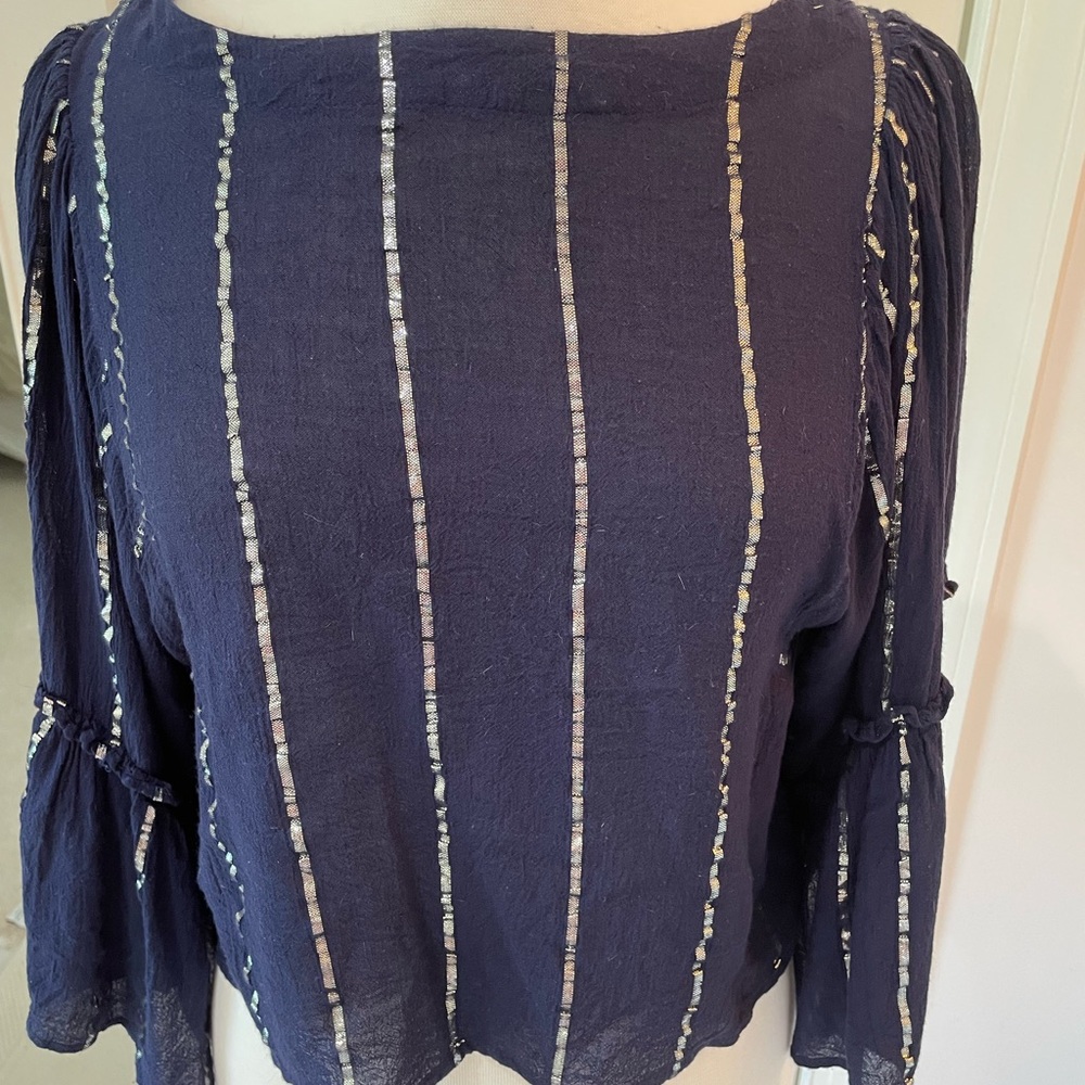 Blue/silver stipe blouse flowy style with 3/4 loose sleeves trendy style